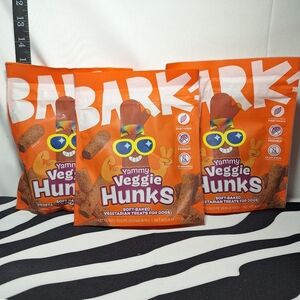 NWT Bark Yammy Veggie Hunks Dog Treats - 3 pack